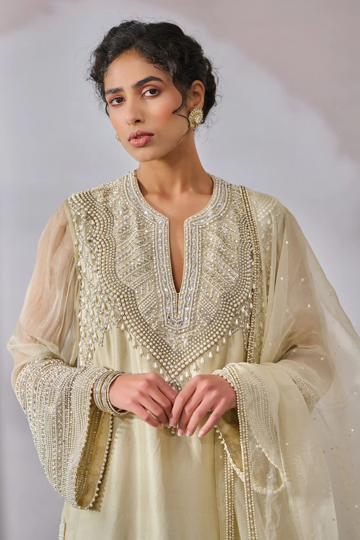 Kurta Trousers Dupatta - Image 3