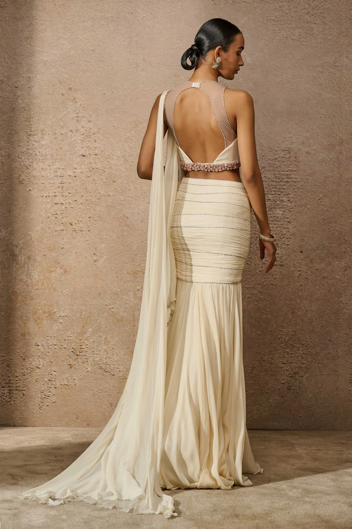 Sculpted Concept Saree - Image 4